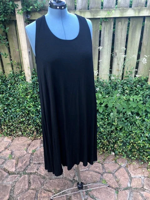 Sleeveless Black Hi-Low Maxi Dress